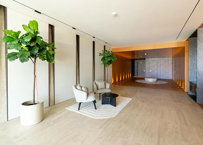 Savoy Monumentalis I By Madeira Dream