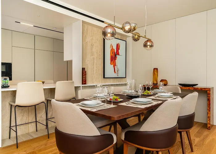 Savoy Monumentalis I By Madeira Dream 丰沙尔