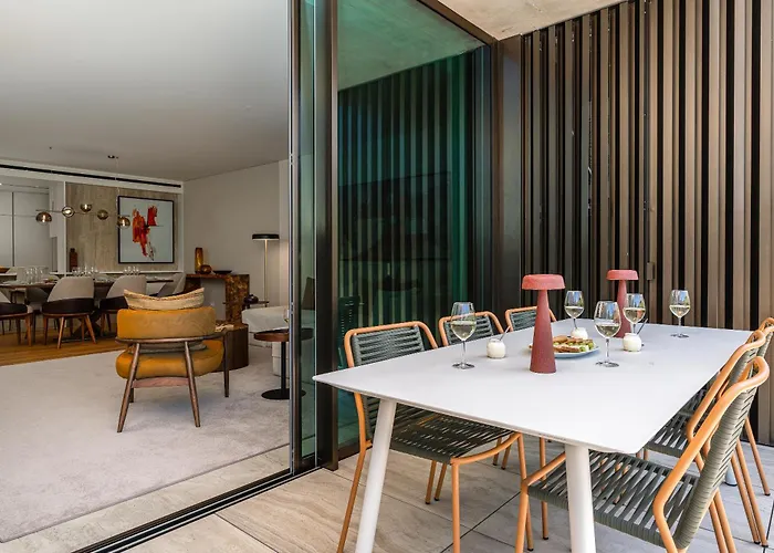 Savoy Monumentalis I By Madeira Dream 丰沙尔