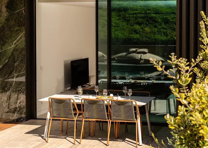 Savoy Monumentalis I By Madeira Dream フンシャル